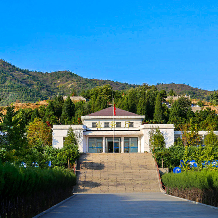 宝云岭墓园