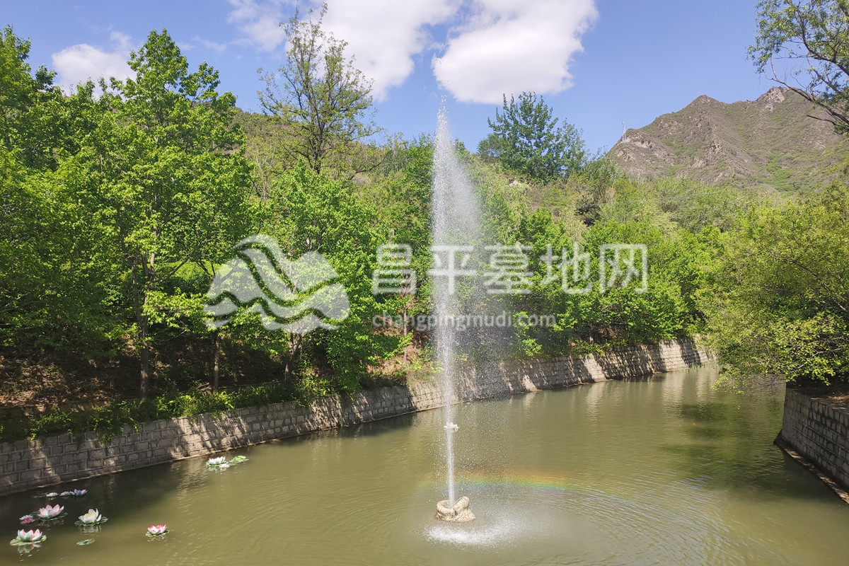 景仰园陵园水系喷泉