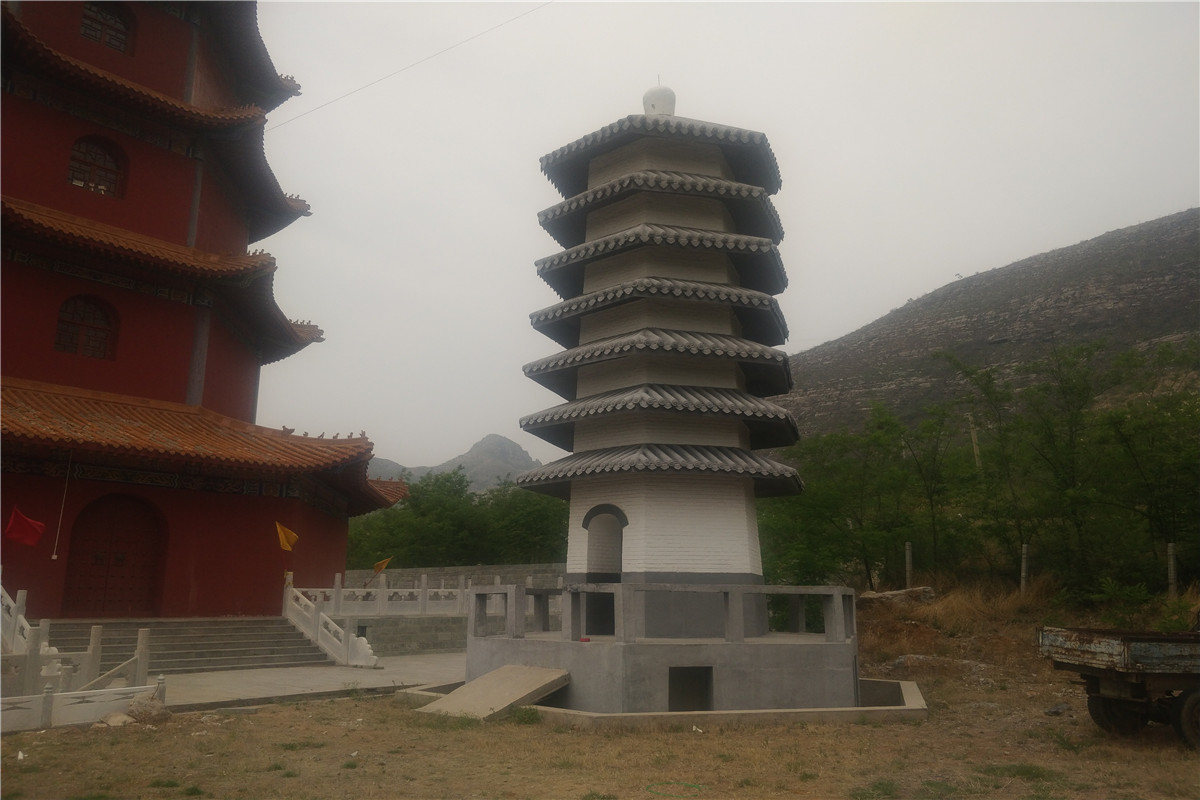 塔