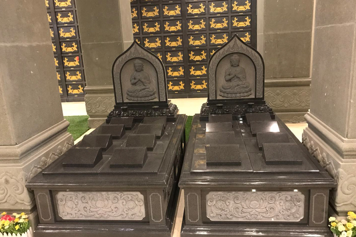玉佛寺寝宫卧躺碑
