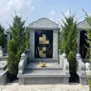 永安公墓立碑